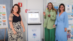Comunidade acadêmica da UnDF recebe totem itinerante do Participa DF